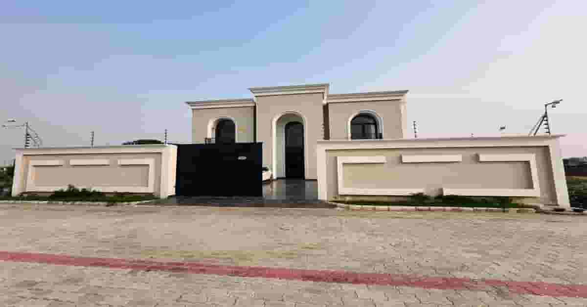 612 gaj farm house sale in thakkarwal pakhowal road ludhiana 2.50cr
